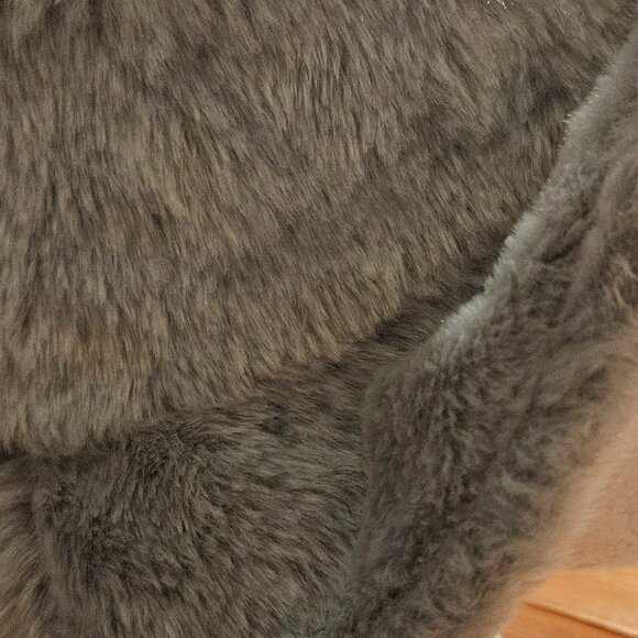 vintage faux fur brimmed hat very soft - Picture 4 of 4